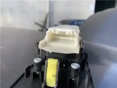 Second-hand car spare part left front power window switch for lexus is ii (_xe2_) 220 d (ale20) oem iam references 8404053080  515286