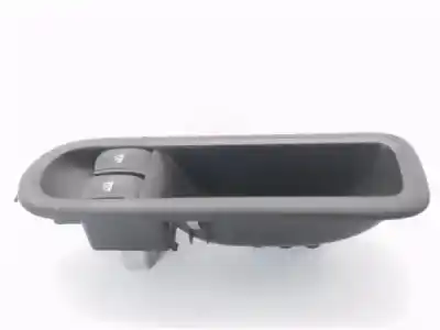 Автозапчасти б/у выключатель левого переднего окна за renault clio iii (br0/1, cr0/1) 1.5 dci (c/br0g c/br1g) ссылки oem iam 8200356513  