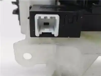 Second-hand car spare part indicator switch for mazda 5 2.0 oem iam references 17d682  