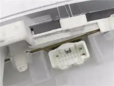 Peça sobressalente para automóvel em segunda mão quadrante por mazda 5 2.0 referências oem iam c23555430  cgcc79d