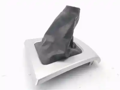 Peça sobressalente para automóvel em segunda mão forra da alavanca de velocidades por mazda 5 2.0 referências oem iam cc2964341  