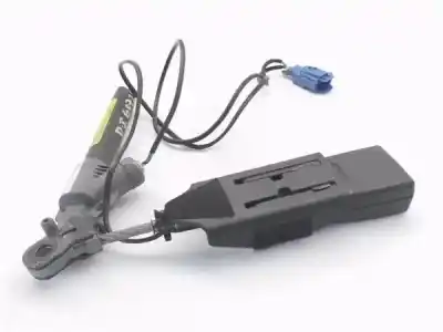 Peça sobressalente para automóvel em segunda mão chicote / encaixe cinto segurança dianteiro esquerdo por citroen c3 i (fc_, fn_) 1.4 i referências oem iam 9640676877  trw33022955