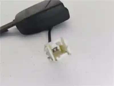 Peça sobressalente para automóvel em segunda mão chicote / encaixe cinto segurança dianteiro esquerdo por citroen jumpy 2.0 hdi 125 fap 27 l1h1 fugón referências oem iam 8974wf  