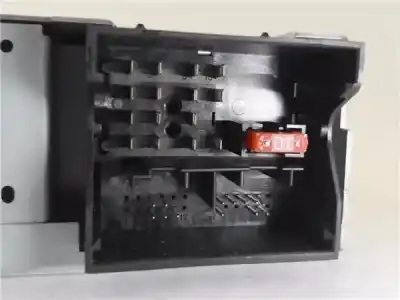 Peça sobressalente para automóvel em segunda mão sistema de áudio / rádio cd por citroen c3 picasso (sh_) 1.6 hdi 90 referências oem iam 96784950xt  