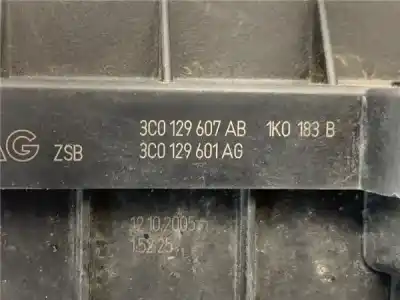 Автозапчасти б/у ПОДДЕРЖКА ВОЗДУШНОГО ФИЛЬТРА за AUDI A3 SPORTBACK (8PA) 2.0 TDI Ambiente ссылки OEM IAM 3C0129607AB  