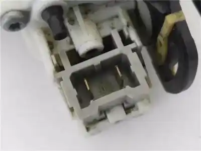 Tweedehands auto-onderdeel kofferbak / poortsluiting voor renault scénic i monospace (ja0/1_, fa0_) 1.9 dci (ja05, ja1f) oem iam-referenties 8200102583  n0501306