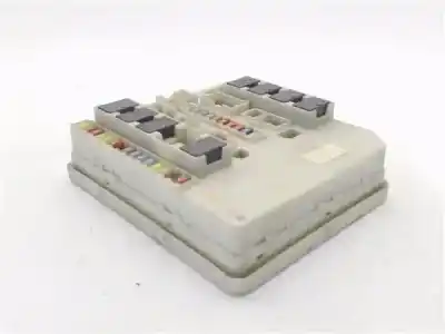 Second-hand car spare part Fuse Box Unit for RENAULT CLIO III 1.5 dCi Diesel CAT OEM IAM references 674660  