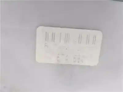 Second-hand car spare part fuse box unit for renault clio iii 1.5 dci diesel cat oem iam references 674660  