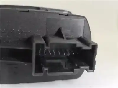 Second-hand car spare part left front power window switch for opel corsa d 1.3 cdti oem iam references 13258521aa  