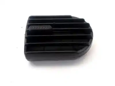 Peça sobressalente para automóvel em segunda mão aerador do painel de instrumentos direito por opel corsa c 1.7 cdti referências oem iam 90535120  24403711