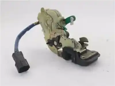 Pièce détachée automobile d'occasion moteur de verrouillage central arrière droit pour kia sorento (bl) 2.5 crdi références oem iam 814203e010