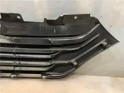 Peça sobressalente para automóvel em segunda mão grelha frontal por iveco daily caja cerrada (2006 =>) 2.3 diesel referências oem iam 5802799786kz