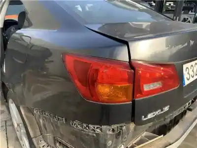 Second-hand car spare part left tailgate light for lexus is ii (_xe2_) 220 d (ale20) oem iam references 8156153161  8156153162