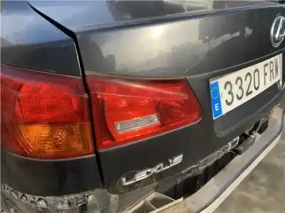 Tweedehands auto-onderdeel LINKER ACHTERLAMP IN DEUR voor LEXUS IS II (_XE2_) 220 d (ALE20) OEM IAM-referenties 1184E11  