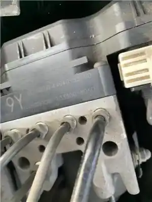 Peça sobressalente para automóvel em segunda mão abs por lexus is ii (_xe2_) 220 d (ale20) referências oem iam 4454053100  1338008060