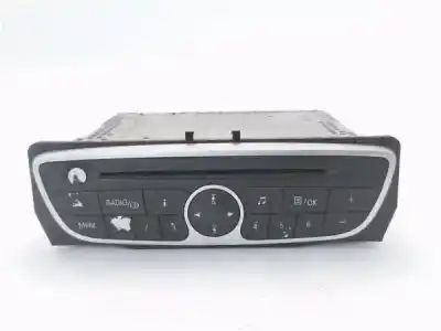 Pezzo di ricambio per auto di seconda mano IMPIANTO AUDIO / RADIO CD per RENAULT CLIO III (BR0/1, CR0/1) 1.5 dCi (C/BR0G C/BR1G) Riferimenti OEM IAM 281150030R  