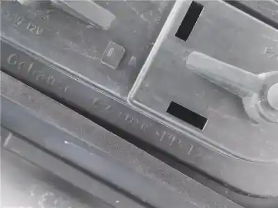 Peça sobressalente para automóvel em segunda mão farolim traseiro direito por smart for two 0.7 referências oem iam 0011645  423132r