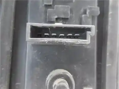 Peça sobressalente para automóvel em segunda mão farolim traseiro direito por smart for two 0.7 referências oem iam 0011645  423132r