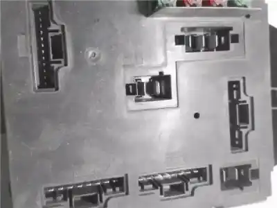 Second-hand car spare part fuse box unit for smart for two 0.7 oem iam references 0011868v011  5wk45090