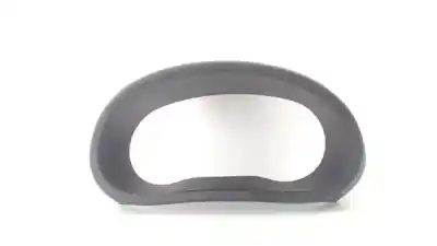 Tweedehands auto-onderdeel BEHUIZING / FRAME INSTRUMENTENPANEEL voor OPEL CORSA D (S07) 1.2 (L08 L68) OEM IAM-referenties 13205180  