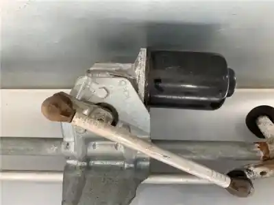 Tweedehands auto-onderdeel RUITENWISSERMOTOR VOOR voor OPEL CORSA C 1.2 16V CAT (Z 12 XE / LW4) OEM IAM-referenties 23001269  