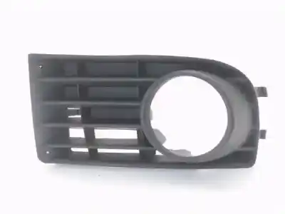 Tweedehands auto-onderdeel LINKER BUMPERGRILLE voor VOLKSWAGEN GOLF V (1K1) 1.9 TDI OEM IAM-referenties 1K0853665B  