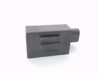 Pezzo di ricambio per auto di seconda mano relè elettroventola per citroen c6 2.2 básico riferimenti oem iam 9656112480  