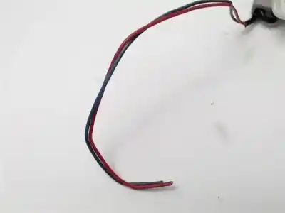 Peça sobressalente para automóvel em segunda mão luz interior dianteira por toyota corolla (e21) híbrido hybrid active referências oem iam 81340f4010  