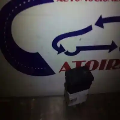 Pezzo di ricambio per auto di seconda mano interruttore per audi s8 (d2) 4.2 340 cv / 250 kw riferimenti oem iam 4d0959903a  