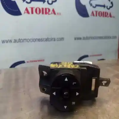 Pezzo di ricambio per auto di seconda mano controllo specchio per kia carnival 2.9 crdi vgt active riferimenti oem iam 935404d000