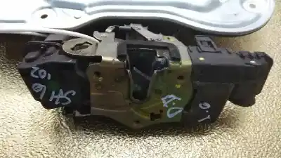 Pezzo di ricambio per auto di seconda mano SERRATURA PORTA ANTERIORE DESTRA per FIAT STILO (192)  Riferimenti OEM IAM 0051753227  