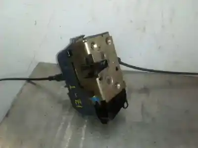 Peça sobressalente para automóvel em segunda mão fechadura da porta traseira esquerda por renault megane ii sedán (lm0/1_) 1.5 dci (lm0f, lm0t, lm2b) referências oem iam 