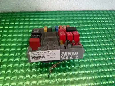 Pezzo di ricambio per auto di seconda mano scatola relè/fusibili per fiat panda (319) easy riferimenti oem iam 51781452