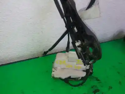 Second-hand car spare part LEFT FRONT DOOR LOCK for CITROEN C3 PLURIEL (HB_)  OEM IAM references 9136P9  