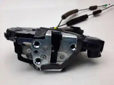 Second-hand car spare part front right door lock for lexus is200 (ds2/is2) 220d oem iam references r4812417