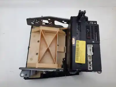 Second-hand car spare part audio system / radio cd for lexus is200 (ds2/is2) 220d oem iam references 8612053660  