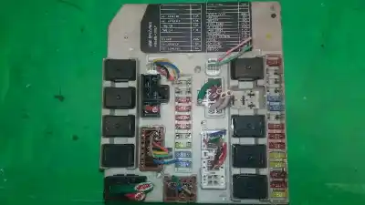Peça sobressalente para automóvel em segunda mão caixa de fusíveis e relés por nissan note (e11e) acenta referências oem iam 284b7ax62a