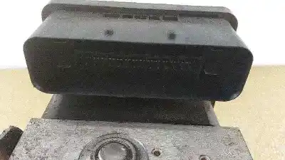 Peça sobressalente para automóvel em segunda mão abs por ford focus berlina (cap) ghia referências oem iam 00402966d0 po36b25b45 10096001193