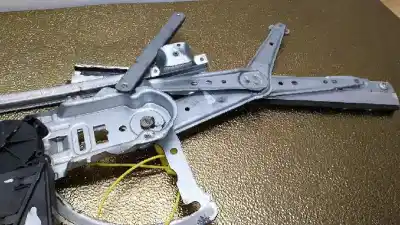 Pezzo di ricambio per auto di seconda mano alzacristalli anteriore destro per opel corsa c essentia riferimenti oem iam 13173074