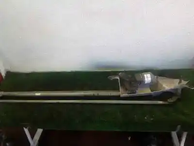 Second-hand car spare part front windshield wiper motor for renault grand modus 1.5 dci diesel cat 86 cv / 63 kw oem iam references 0390241777  