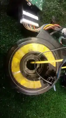 Pezzo di ricambio per auto di seconda mano anello airbag per kia rio 1.5 crdi ex2 riferimenti oem iam k0p7n0870