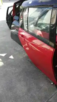 Автозапчасти б/у дверь задняя правая за suzuki swift azg (nz) ga ссылки oem iam 6800368l01000  