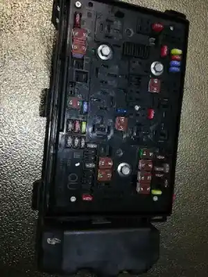 Second-hand car spare part fuse box unit for opel astra j lim. enjoy oem iam references 13313205