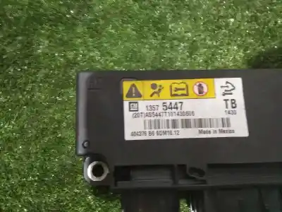 Second-hand car spare part airbag control unit for opel insignia a sedán (g09) 2.0 cdti (69) oem iam references 13575447