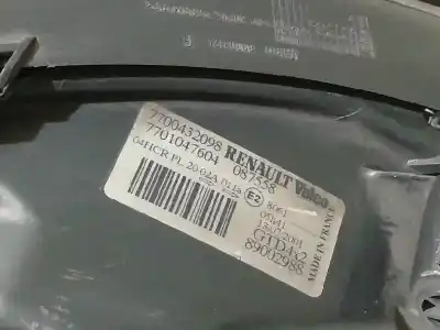 Peça sobressalente para automóvel em segunda mão farol / farolim esquerdo por renault megane i scenic (ja0) 1.9 dti diesel cat 98 cv / 72 kw referências oem iam 89002384 7701047604 7700432098