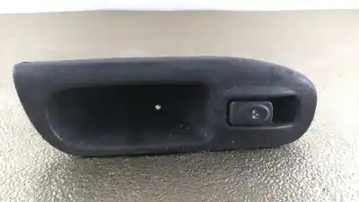 Автозапчастина б/у передній правий віконний вимикач для renault megane i scenic (ja0) 1.9 dti diesel cat 98 cv / 72 kw посилання на oem iam 7700431172  