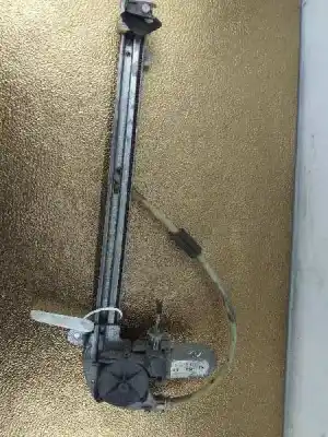 Автозапчасти б/у ЗАДНИЙ ПРАВЫЙ СТЕКЛОРЕГУЛЯТОР за RENAULT LAGUNA II (BG0)  ссылки OEM IAM 8200000558  400670