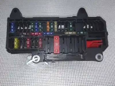 Second-hand car spare part fuse box unit for bmw serie 7 (e65/e66) 745d oem iam references 6113690058303