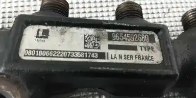 Pezzo di ricambio per auto di seconda mano rampa iniettori per citroen c4 picasso i monospace (ud_) 1.6 hdi riferimenti oem iam 965492680 070251772220635876672 070251772220635876672