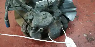 Peça sobressalente para automóvel em segunda mão pinça de travão dianteira esquerda por bmw serie 3 compact (e46) 320td referências oem iam 34111165029